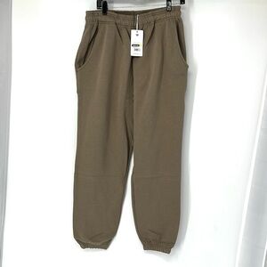 Women’s Best NWT comfort jogger sweatpants large